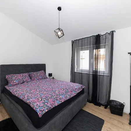 아파트 Charming Aparment,peaceful Area
